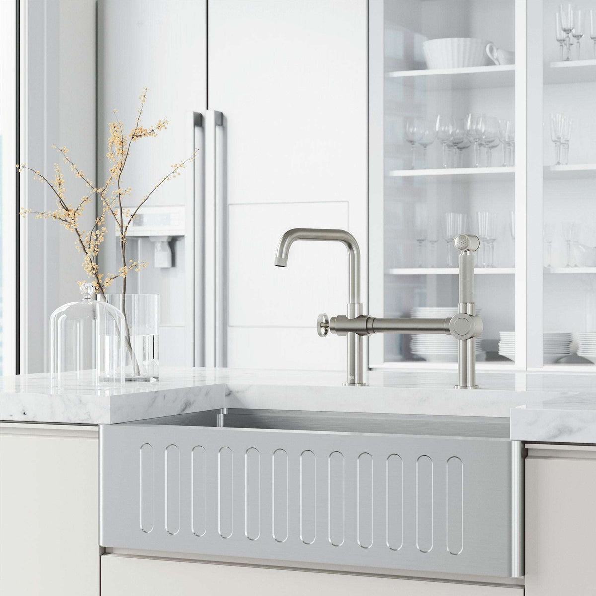 Chrome Cass kitchen faucet with pull-out sprayer and exposed bridge design