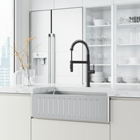Edison Pro Pull-Down Spray Kitchen Faucet