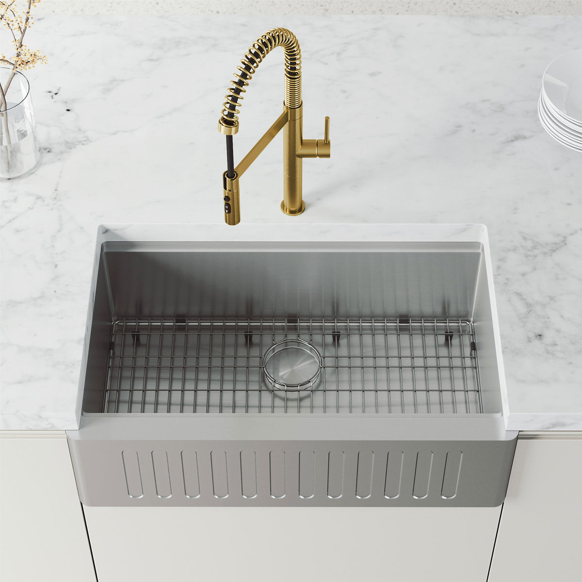 Edison Pro Pull-Down Spray Kitchen Faucet