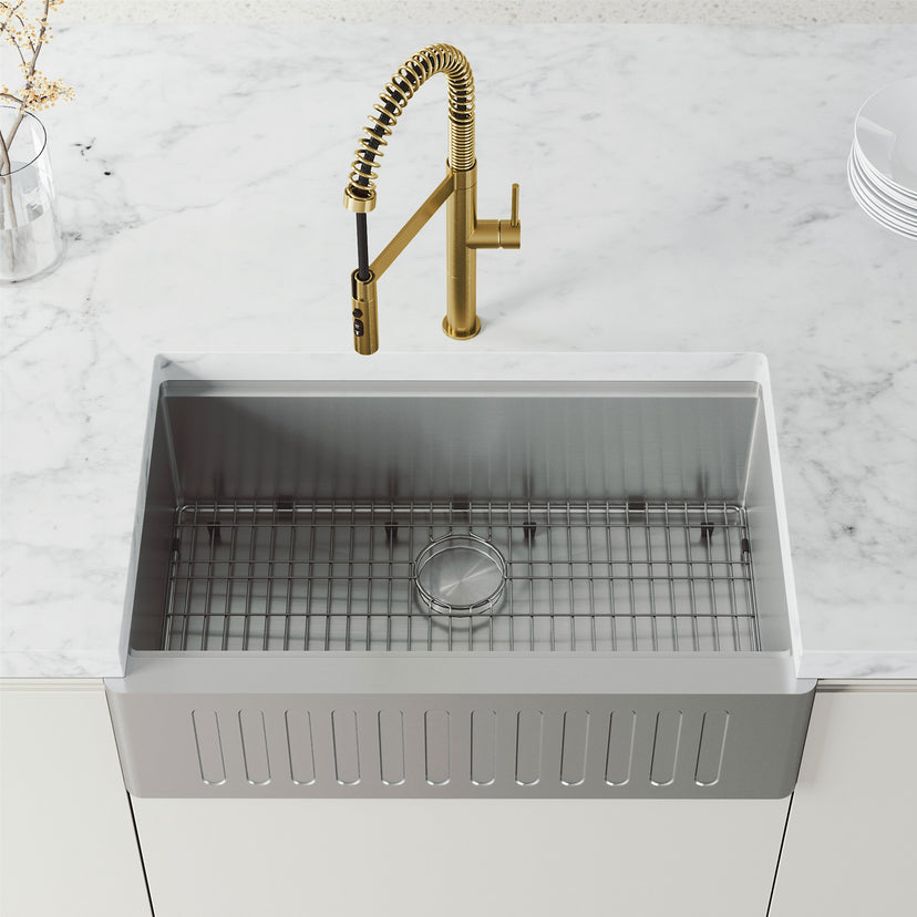 Edison Pro Pull-Down Spray Kitchen Faucet