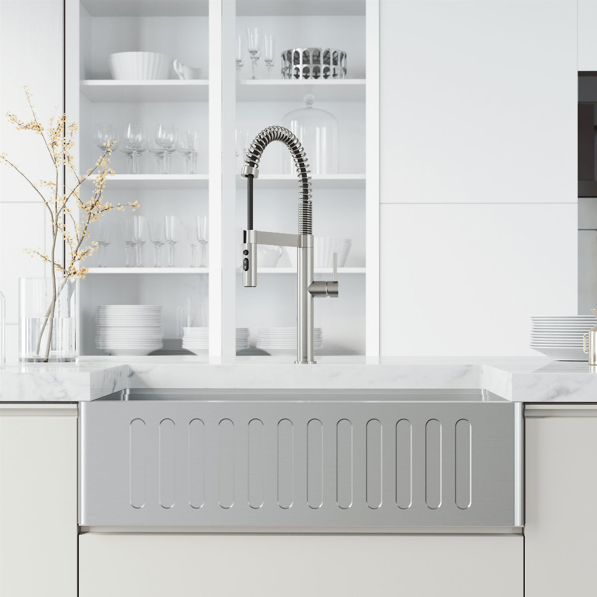Edison Pro Pull-Down Spray Kitchen Faucet
