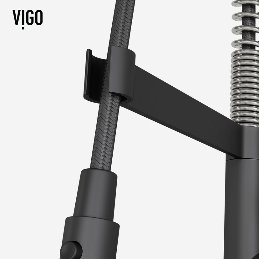 Edison Pro Pull-Down Spray Kitchen Faucet