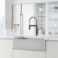Edison Pro Pull-Down Spray Kitchen Faucet