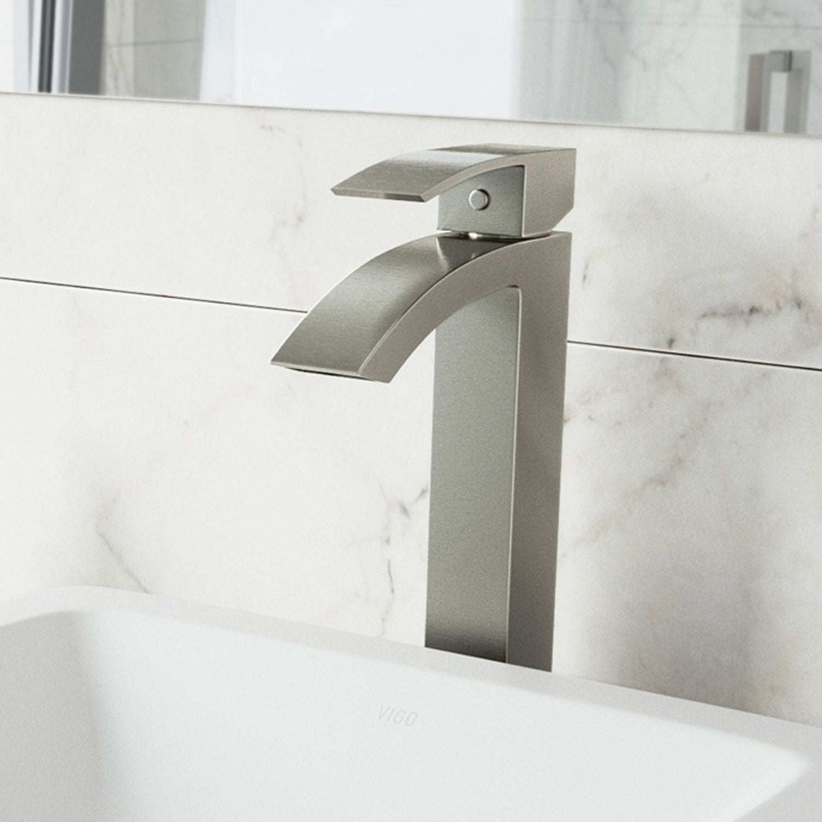 Duris Single Handle Single-Hole Bathroom Vessel Faucet
