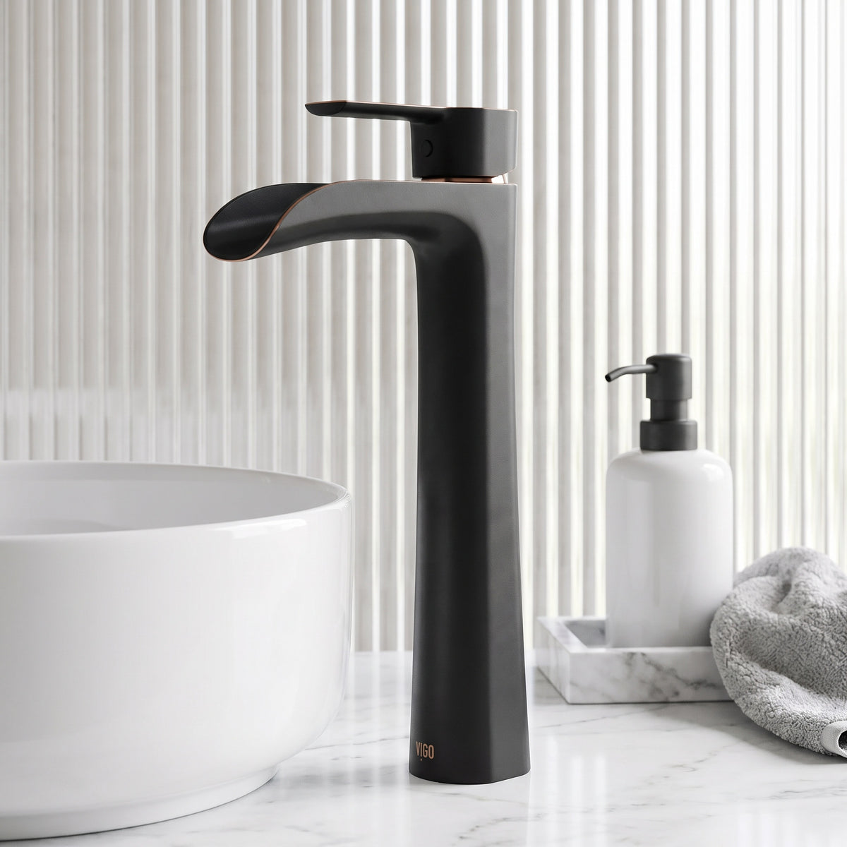Paloma Vessel Sink Faucet