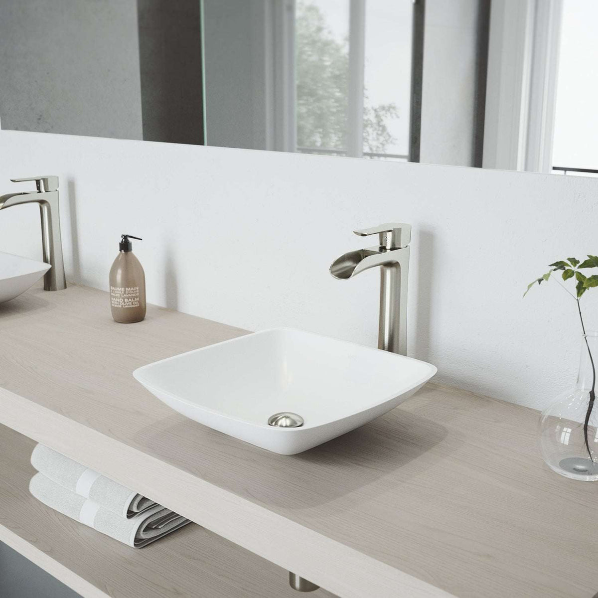 Paloma Vessel Sink Faucet