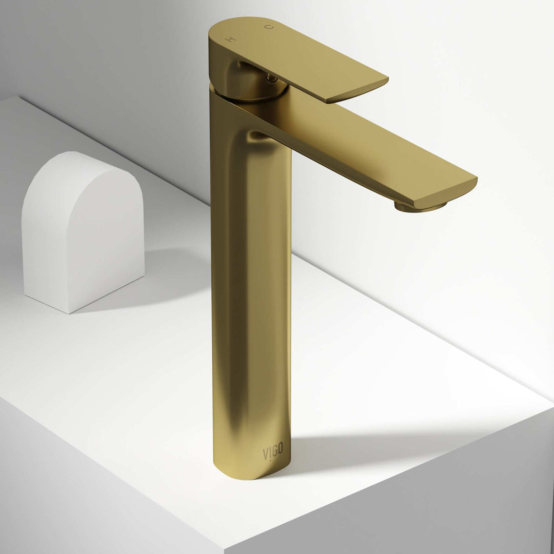 Modern bathroom faucet with lever handle and 11-inch assembled height