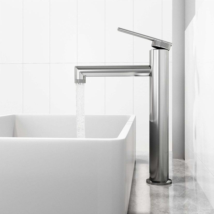Ceramic disc cartridge vessel faucet with included mounting hardware