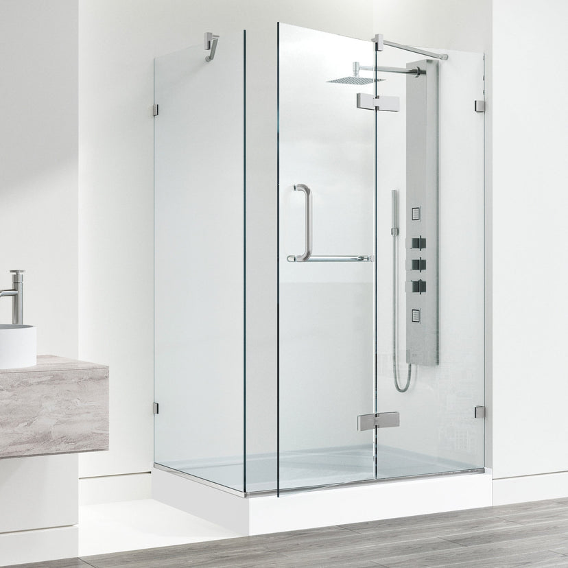 Contemporary shower with slip-resistant floor and bar handle