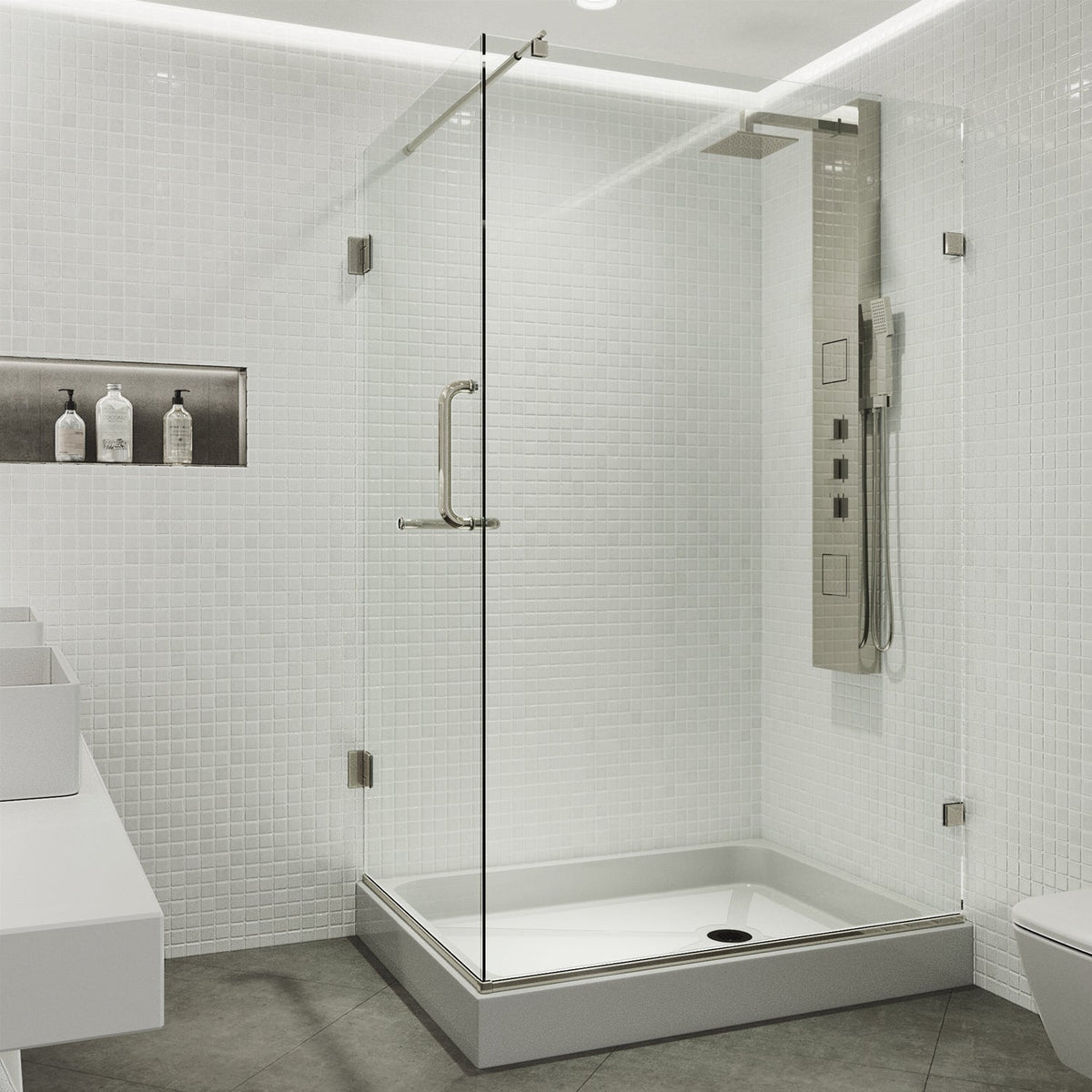 Shower with right installation and clear tempered glass