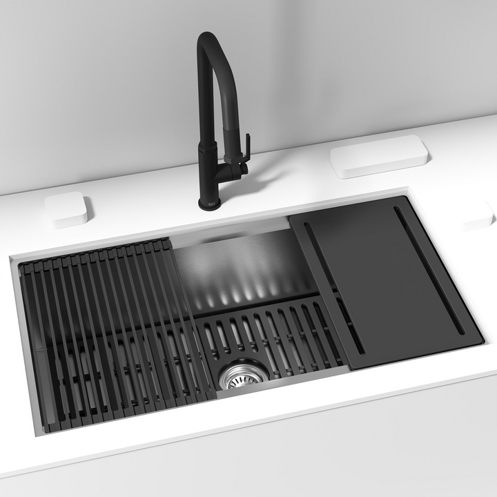 Modern farmhouse and undermount kitchen sinks for luxury kitchens and contemporary home renovations